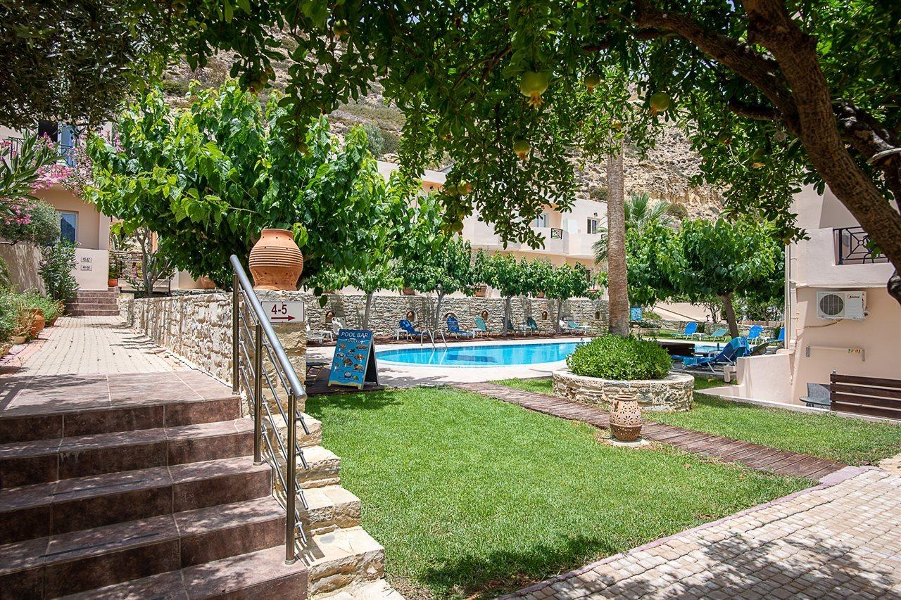 Calypso Hotel Matala  Exterior photo