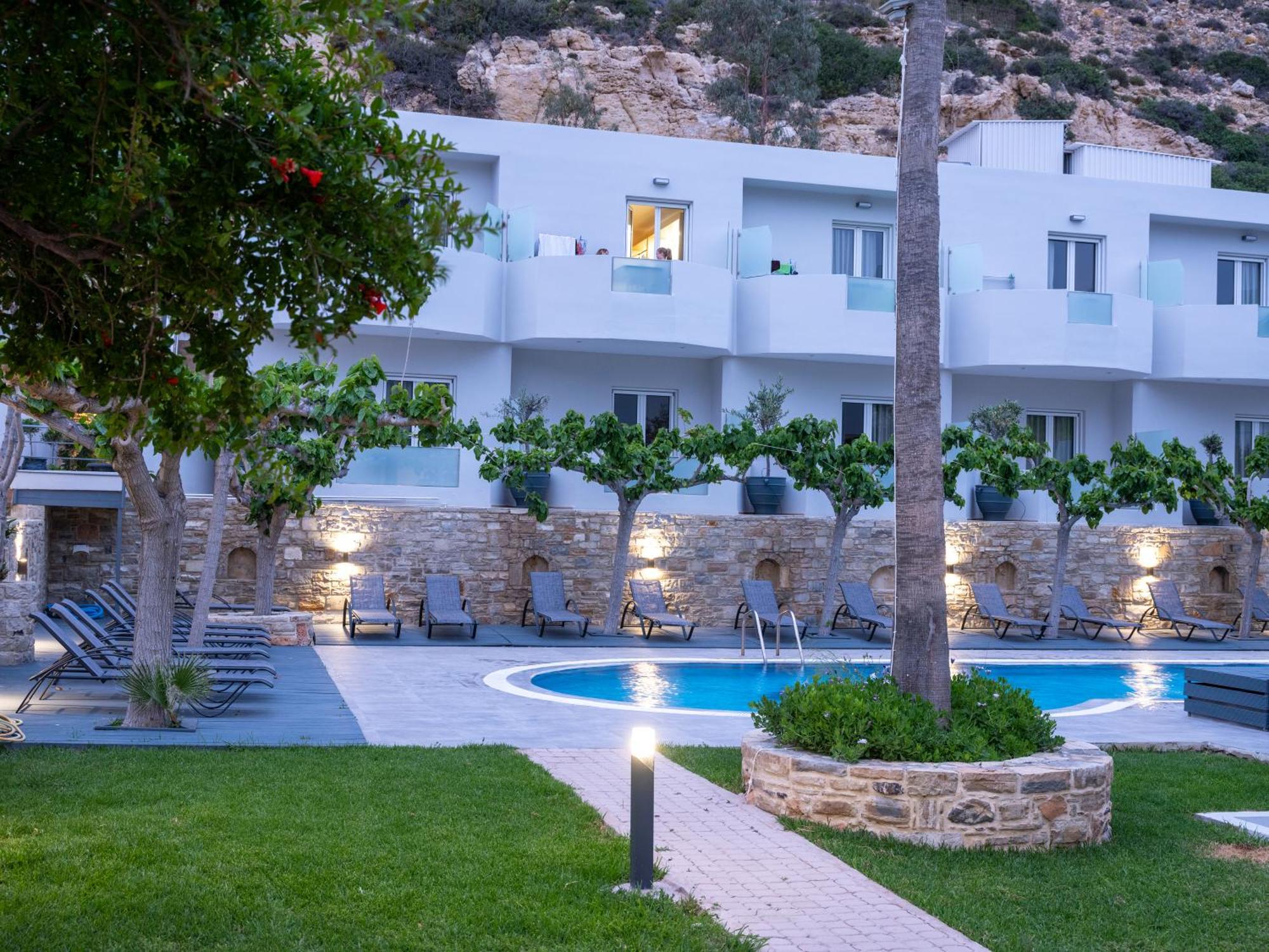 Calypso Hotel Matala  Exterior photo