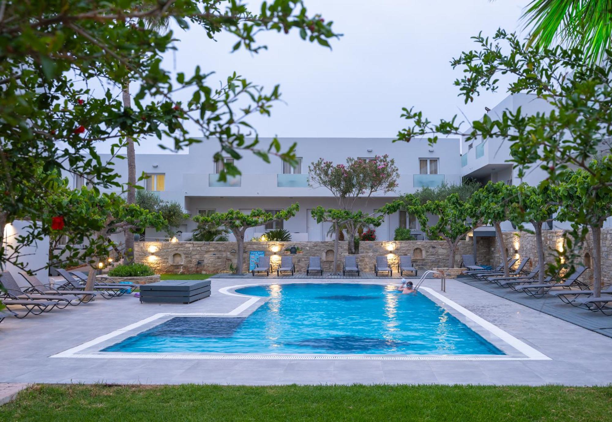 Calypso Hotel Matala  Exterior photo