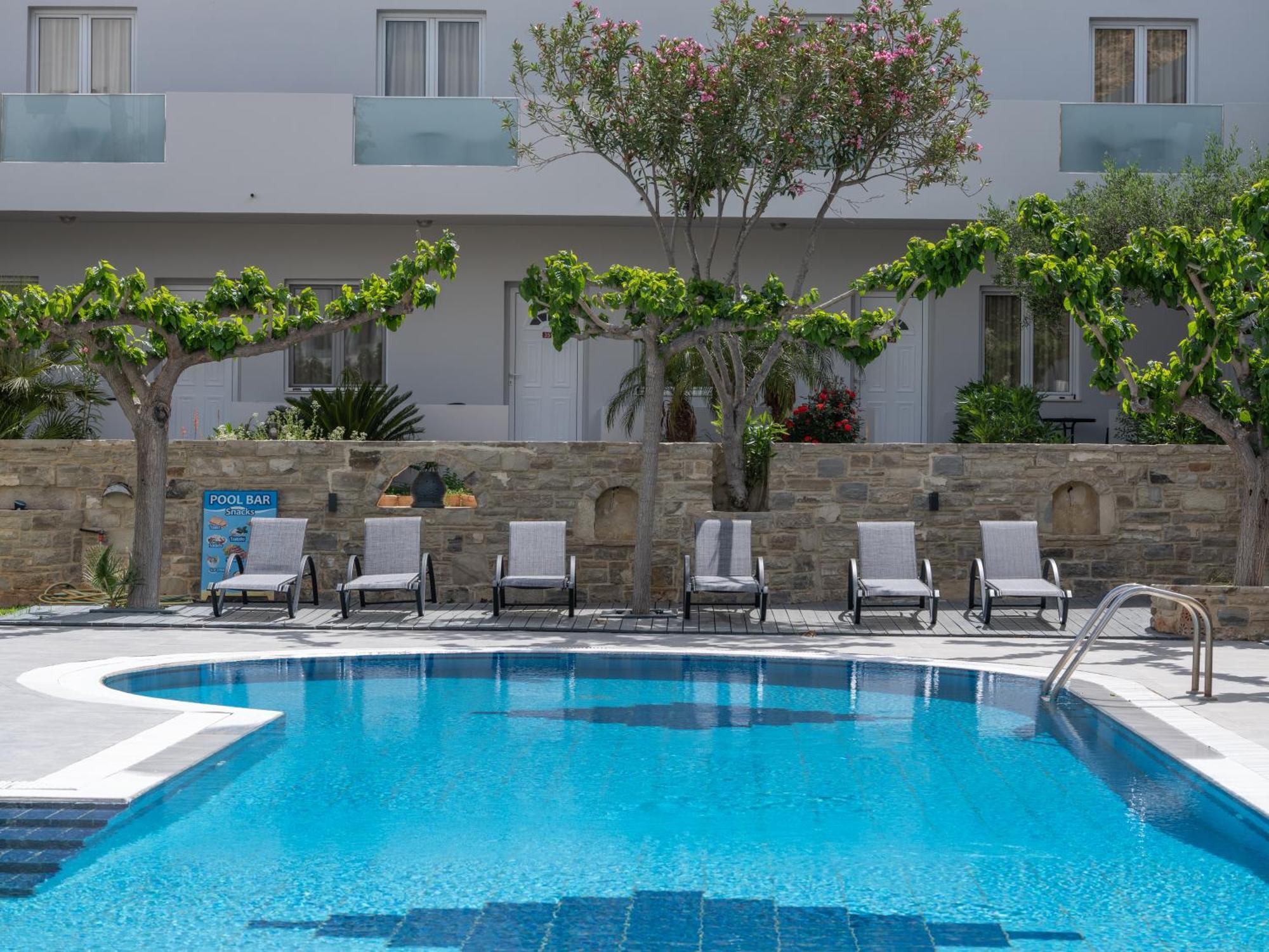 Calypso Hotel Matala  Exterior photo