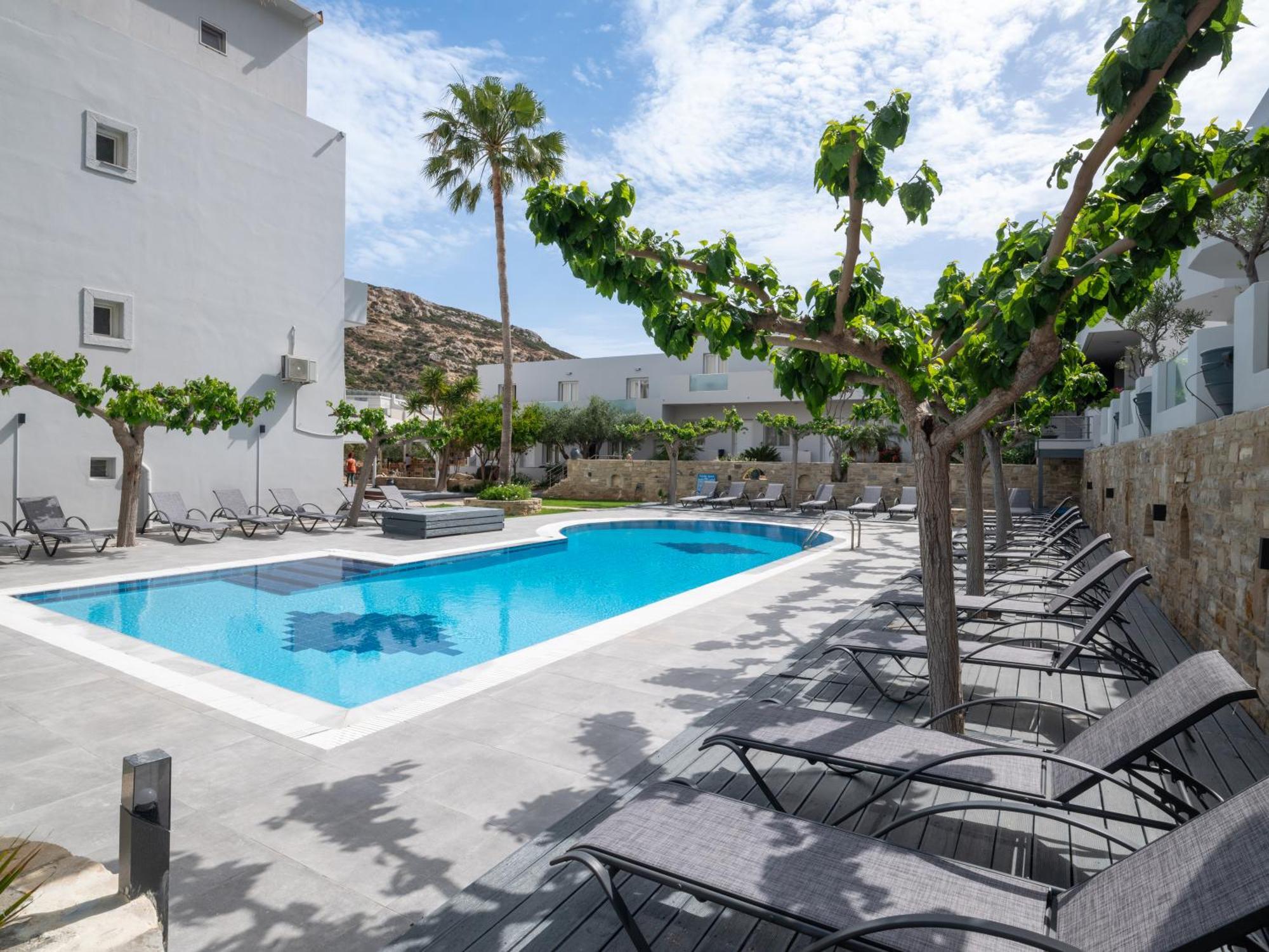 Calypso Hotel Matala  Exterior photo